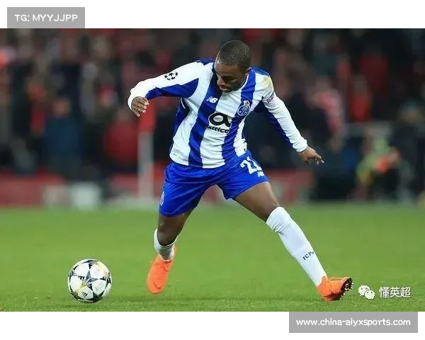 佩雷拉与科尔特斯新年官宣恋情，莫伊卡诺担忧激发奥特加斗志